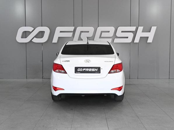 Hyundai Solaris I Рестайлинг с пробегом 2014 года, цена 1 120 000 рублей, 82829 км, седан, Автокод Объявления