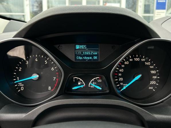 Ford Kuga II Рестайлинг с пробегом 2018 года, цена 1 800 000 рублей, 124000 км, внедорожник, Автокод Объявления