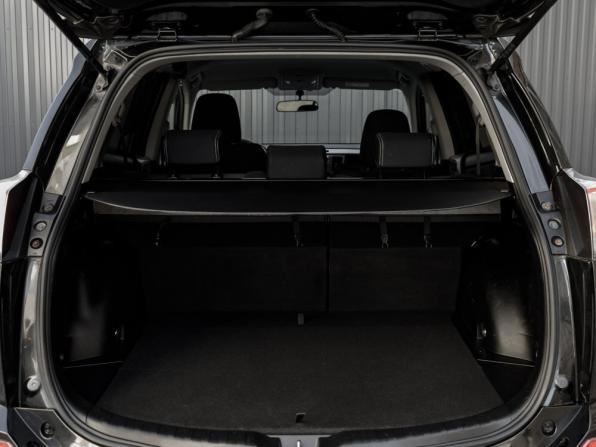Toyota RAV4 IV (XA40) Рестайлинг с пробегом 2016 года, цена 2 090 000 рублей, 172484 км, внедорожник, Автокод Объявления