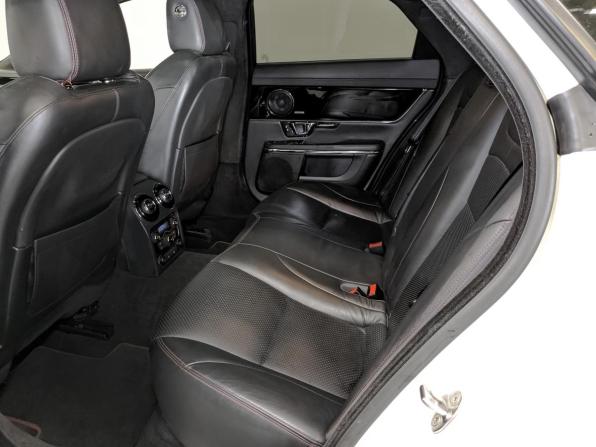 Jaguar XJ IV (X351) Рестайлинг с пробегом 2016 года, цена 3 590 000 рублей, 40122 км, седан, Автокод Объявления