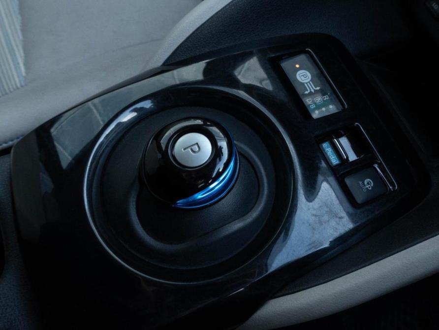 Nissan Leaf II (ZE1) Улан-Удэ  - изображение 18