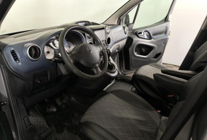 Peugeot Partner II с пробегом 2010 года, цена 610 000 рублей, 181993 км, компактвэн, Автокод Объявления