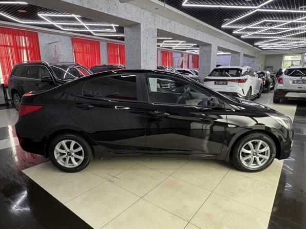 Hyundai Solaris I Рестайлинг с пробегом 2016 года, цена 899 000 рублей, 182467 км, седан, Автокод Объявления