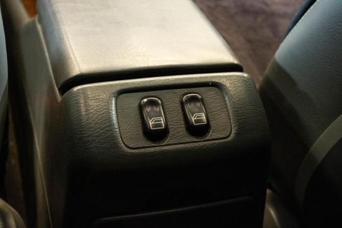 Mercedes-Benz M-Класс I (W163) с пробегом 1999 года, цена 659 000 рублей, 406137 км, внедорожник, Автокод Объявления
