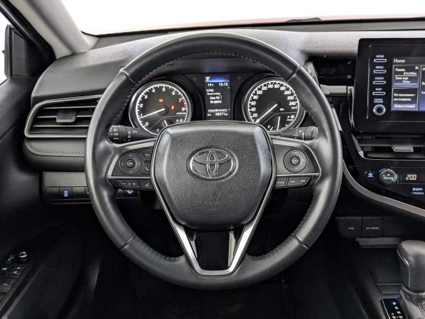 Toyota Camry VIII (XV70) Рестайлинг с пробегом 2022 года, цена 3 400 000 рублей, 48561 км, седан, Автокод Объявления