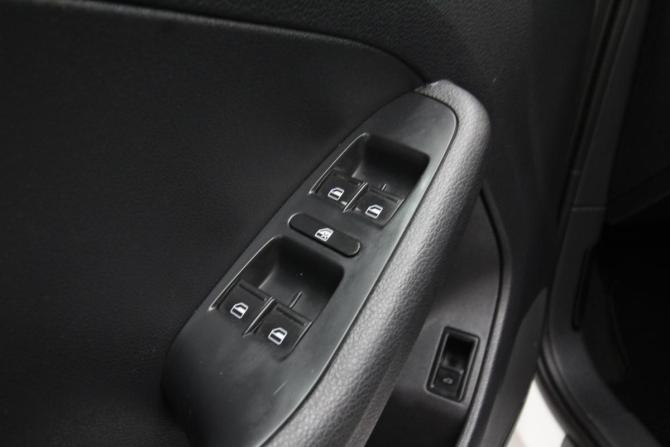 Volkswagen Jetta VI с пробегом 2014 года, цена 1 150 000 рублей, 145614 км, седан, Автокод Объявления
