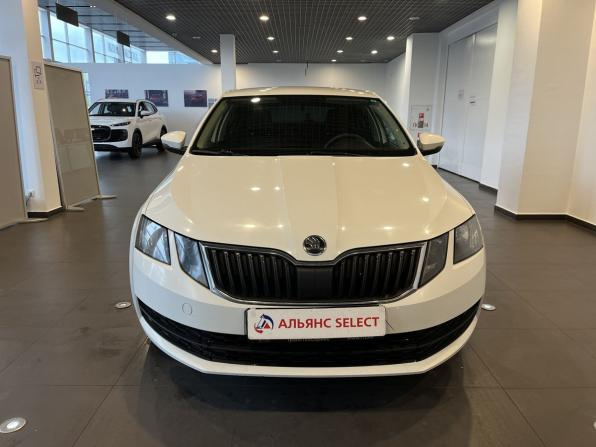 Skoda Octavia III (A7) Рестайлинг с пробегом 2017 года, цена 1 550 000 рублей, 185851 км, лифтбек, Автокод Объявления
