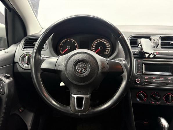 Volkswagen Polo V с пробегом 2013 года, цена 849 900 рублей, 183000 км, седан, Автокод Объявления