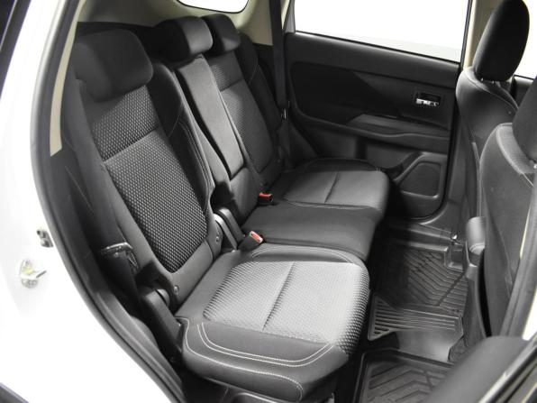 Mitsubishi Outlander III Рестайлинг 3 с пробегом 2021 года, цена 2 250 000 рублей, 77808 км, внедорожник, Автокод Объявления