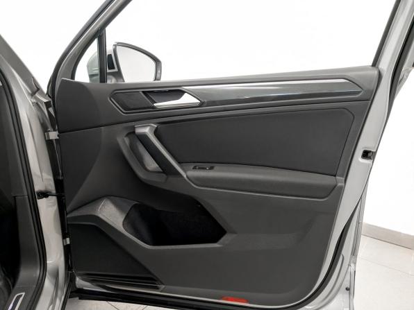 Volkswagen Tiguan II с пробегом 2020 года, цена 3 250 000 рублей, 76255 км, внедорожник, Автокод Объявления