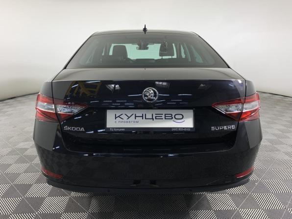 Skoda Superb III с пробегом 2015 года, цена 1 550 000 рублей, 188130 км, лифтбек, Автокод Объявления