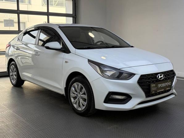 Hyundai Solaris II с пробегом 2018 года, цена 1 299 000 рублей, 164836 км, седан, Автокод Объявления