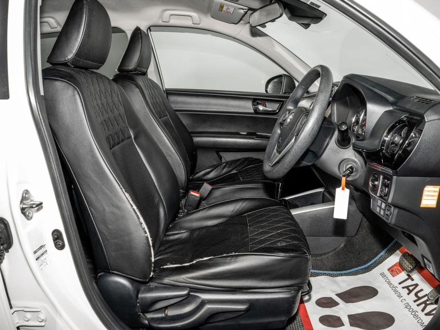 Toyota Corolla XI (E160 E170) Рестайлинг 2 Иркутск  - изображение 5