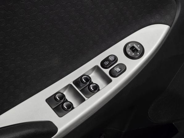 Hyundai Solaris I с пробегом 2013 года, цена 799 000 рублей, 167716 км, хэтчбек, Автокод Объявления