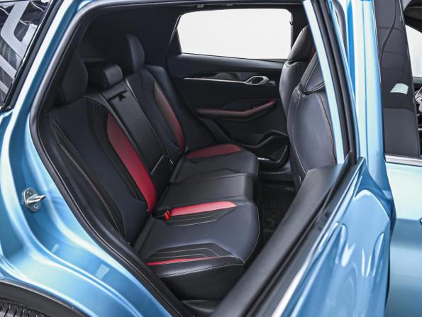 Geely Coolray I Рестайлинг с пробегом 2024 года, цена 2 579 000 рублей, 12585 км, внедорожник, Автокод Объявления