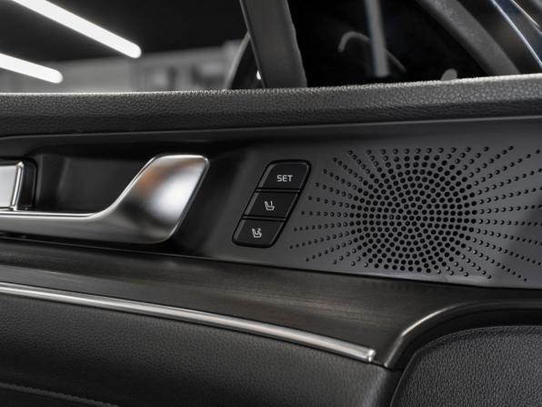 Kia K5 III с пробегом 2021 года, цена 2 490 000 рублей, 157246 км, седан, Автокод Объявления