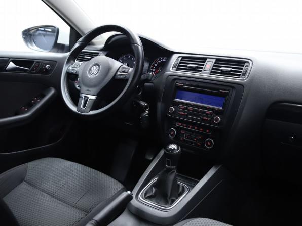Volkswagen Jetta VI с пробегом 2012 года, цена 890 000 рублей, 182265 км, седан, Автокод Объявления