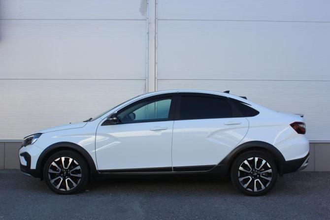Lada (ВАЗ) Vesta I Рестайлинг (NG) с пробегом 2024 года, цена 1 397 000 рублей, 14227 км, седан, Автокод Объявления