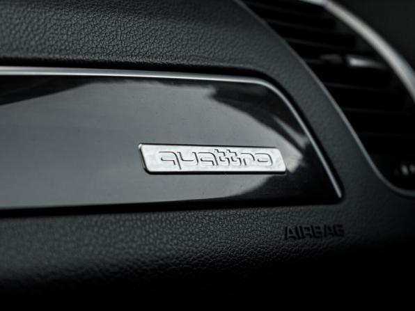 Audi Q5 I (8R) с пробегом 2010 года, цена 1 380 000 рублей, 246154 км, внедорожник, Автокод Объявления