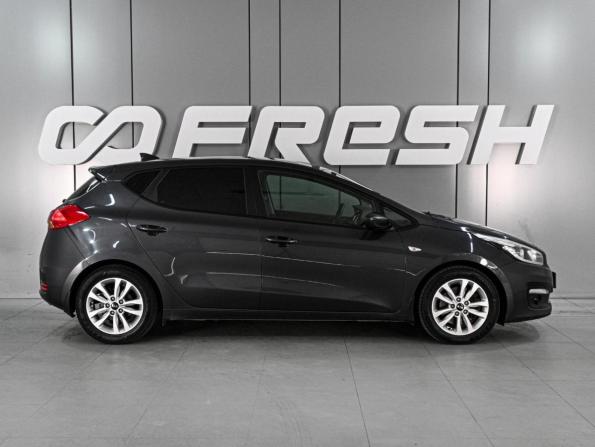 Kia Ceed II Рестайлинг с пробегом 2017 года, цена 1 485 000 рублей, 87576 км, хэтчбек, Автокод Объявления