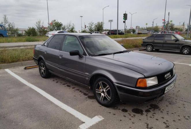 Audi 80 IV (B3) с пробегом 1989 года, цена 100 000 рублей, 60000 км, седан, Автокод Объявления
