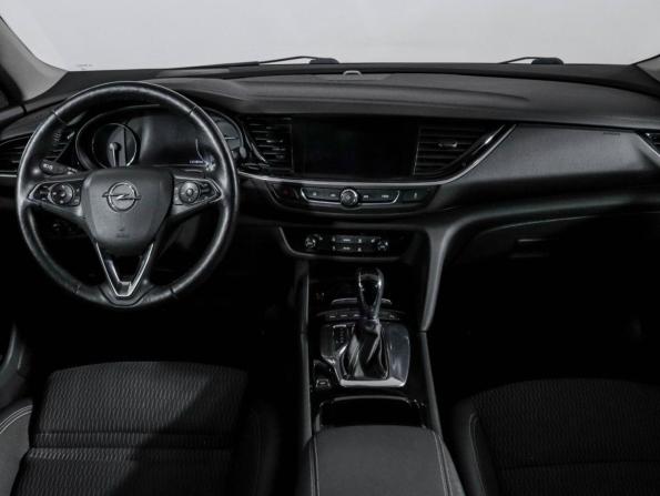 Opel Insignia II с пробегом 2019 года, цена 1 850 000 рублей, 137279 км, лифтбек, Автокод Объявления
