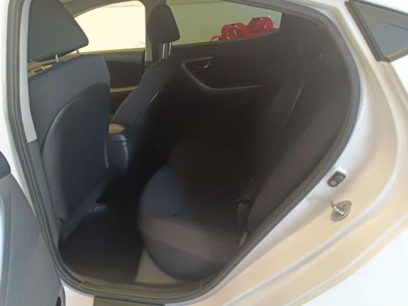 Hyundai Elantra V (MD) с пробегом 2013 года, цена 1 100 000 рублей, 211065 км, седан, Автокод Объявления