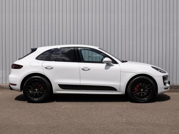 Porsche Macan I с пробегом 2016 года, цена 3 399 000 рублей, 143549 км, внедорожник, Автокод Объявления