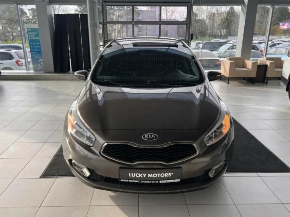 Kia Ceed II с пробегом 2014 года, цена 995 000 рублей, 126297 км, хэтчбек, Автокод Объявления