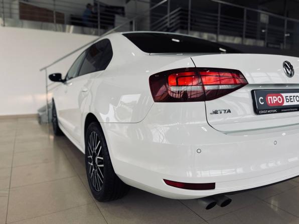 Volkswagen Jetta VI Рестайлинг с пробегом 2017 года, цена 1 449 900 рублей, 90000 км, седан, Автокод Объявления