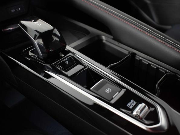 Geely Coolray I Рестайлинг с пробегом 2024 года, цена 2 090 000 рублей, 22700 км, внедорожник, Автокод Объявления