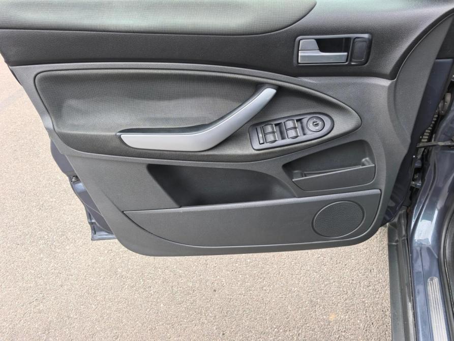 Ford Kuga I Санкт-Петербург  - изображение 8