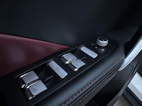 Geely Coolray I с пробегом 2023 года, цена 1 549 000 рублей, 71550 км, внедорожник, Автокод Объявления