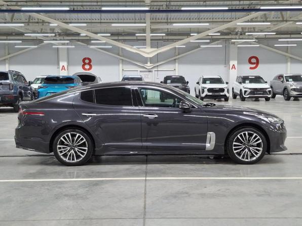 Kia Stinger I с пробегом 2018 года, цена 2 573 000 рублей, 121707 км, лифтбек, Автокод Объявления
