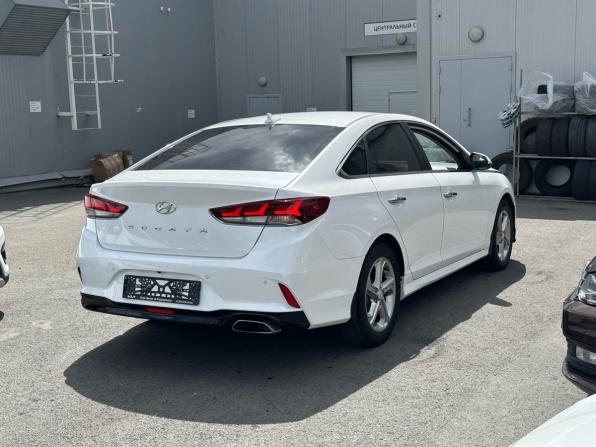 Hyundai Sonata VII (LF) Рестайлинг с пробегом 2019 года, цена 1 899 900 рублей, 102380 км, седан, Автокод Объявления