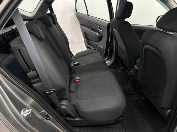 Kia Carens II (UN) с пробегом 2011 года, цена 829 000 рублей, 138639 км, минивэн, Автокод Объявления