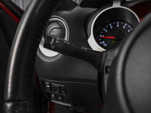 Nissan Juke I с пробегом 2013 года, цена 1 328 000 рублей, 100254 км, внедорожник, Автокод Объявления