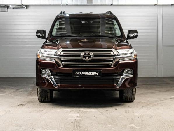 Toyota Land Cruiser 200 Series Рестайлинг 2 с пробегом 2017 года, цена 5 249 000 рублей, 173662 км, внедорожник, Автокод Объявления