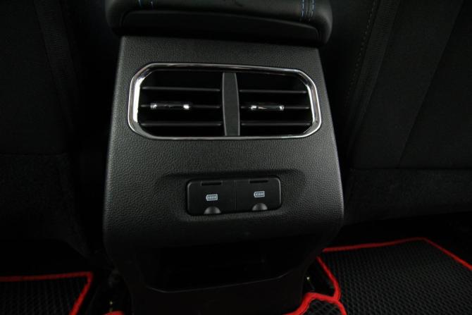 Haval Jolion I с пробегом 2023 года, цена 1 920 000 рублей, 46306 км, внедорожник, Автокод Объявления