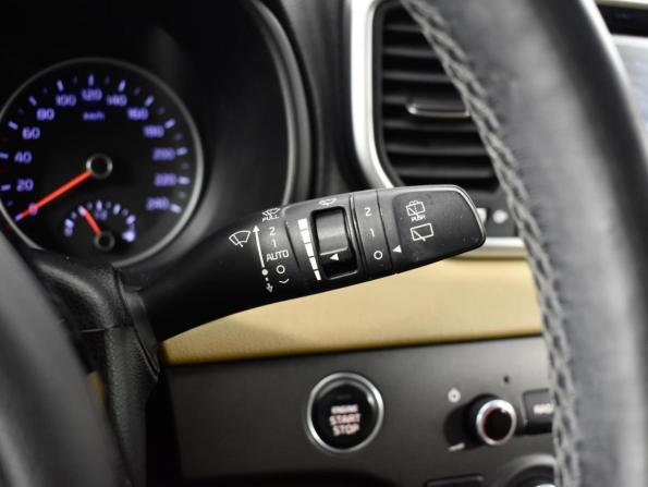 Kia Sportage IV Рестайлинг с пробегом 2019 года, цена 2 109 900 рублей, 176734 км, внедорожник, Автокод Объявления