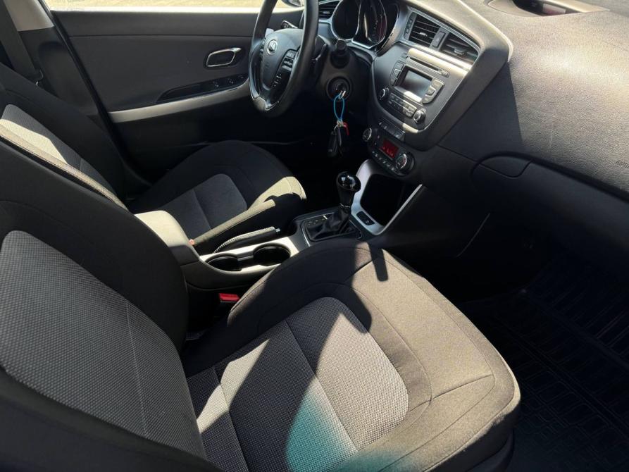 Kia Ceed II Рестайлинг Екатеринбург  - изображение 30