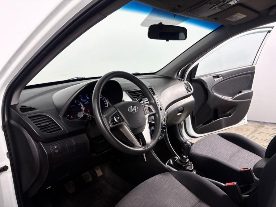Hyundai Solaris I Рестайлинг Борисоглебск  - изображение 11