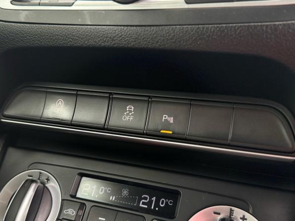 Audi Q3 I (8U) с пробегом 2012 года, цена 1 669 000 рублей, 185221 км, внедорожник, Автокод Объявления