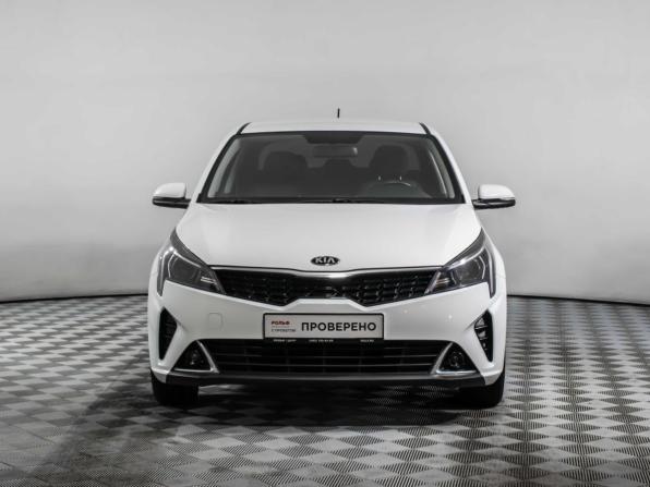 Kia Rio IV Рестайлинг с пробегом 2020 года, цена 1 870 000 рублей, 83644 км, седан, Автокод Объявления