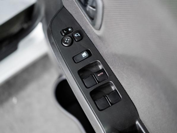 Suzuki Solio III с пробегом 2017 года, цена 885 000 рублей, 112588 км, микровэн, Автокод Объявления