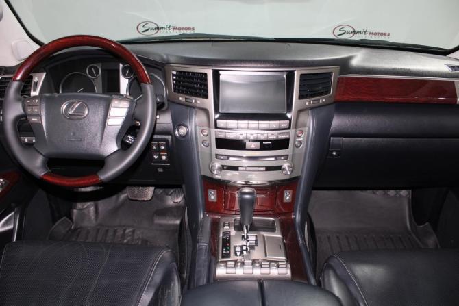 Lexus LX III Рестайлинг с пробегом 2013 года, цена 5 700 000 рублей, 171628 км, внедорожник, Автокод Объявления