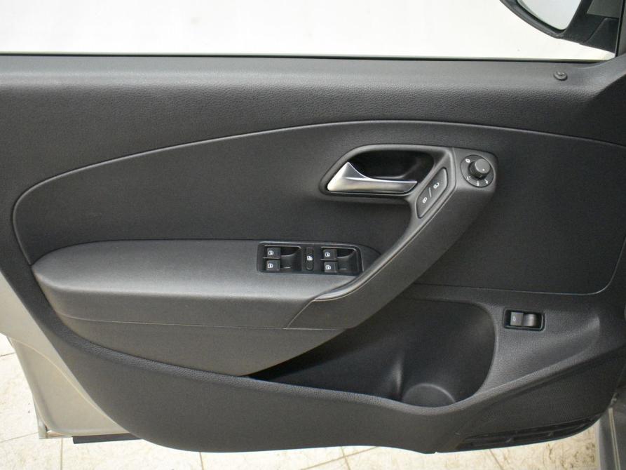 Volkswagen Polo V Рестайлинг Кандалакша  - изображение 5