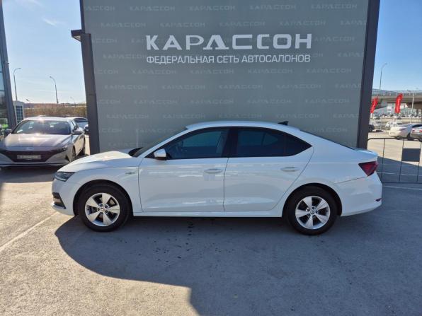 Skoda Octavia IV (A8) с пробегом 2021 года, цена 2 480 000 рублей, 69967 км, лифтбек, Автокод Объявления