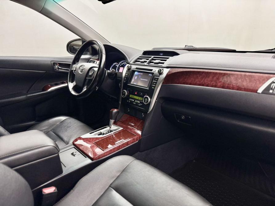 Toyota Camry VII (XV50) Вологда  - изображение 12