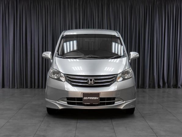 Honda Freed I Рестайлинг с пробегом 2010 года, цена 1 179 000 рублей, 100190 км, компактвэн, Автокод Объявления